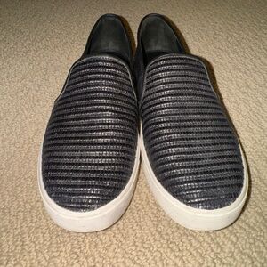 Vince Slip On Sneaker
